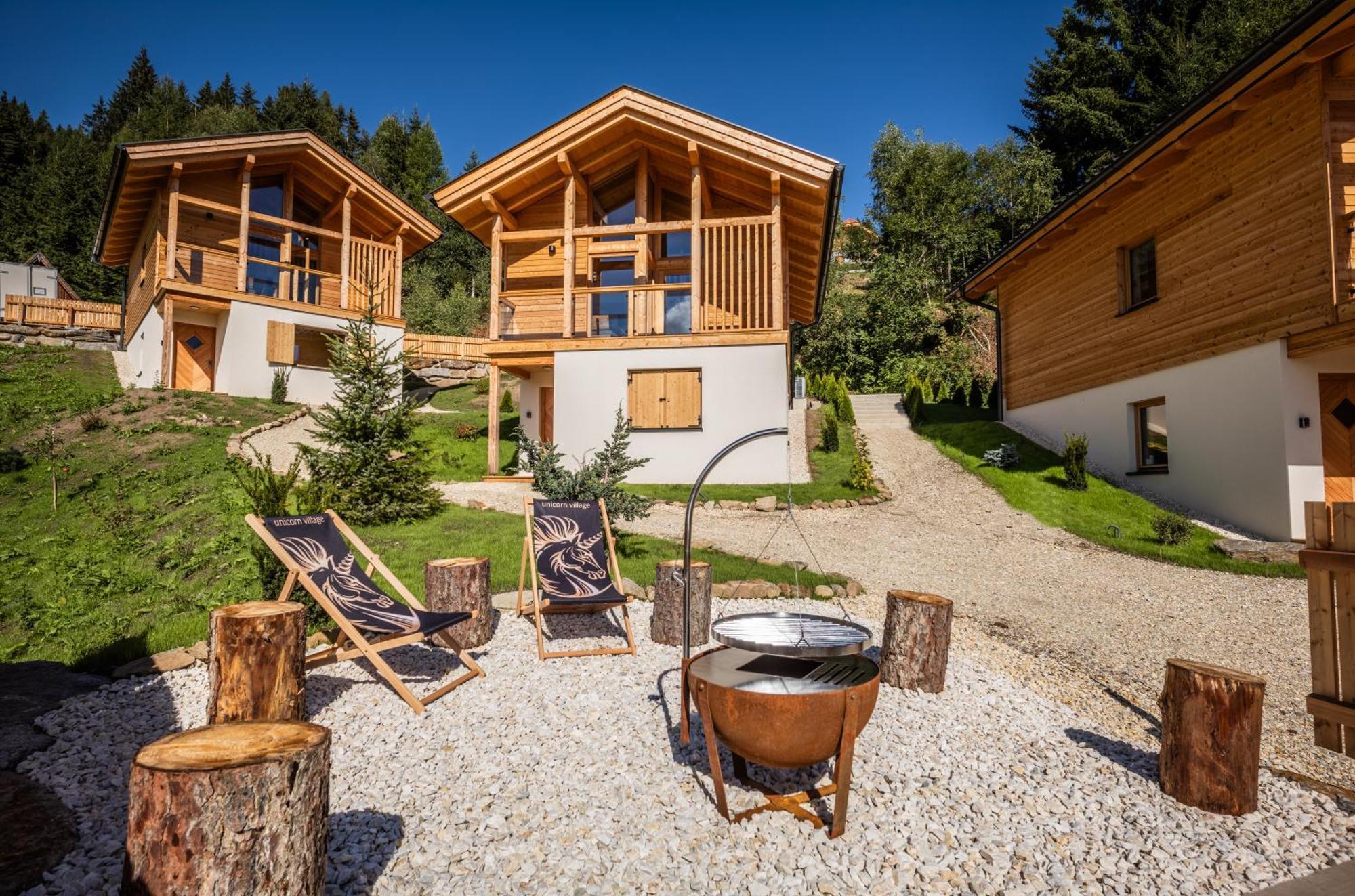 Ferienhaeuser Koralpe Unicorn Village Вольфсберг Екстер'єр фото
